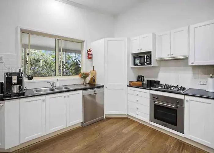 Green View Retreat Only 7 Minutes To Terrigal Beach