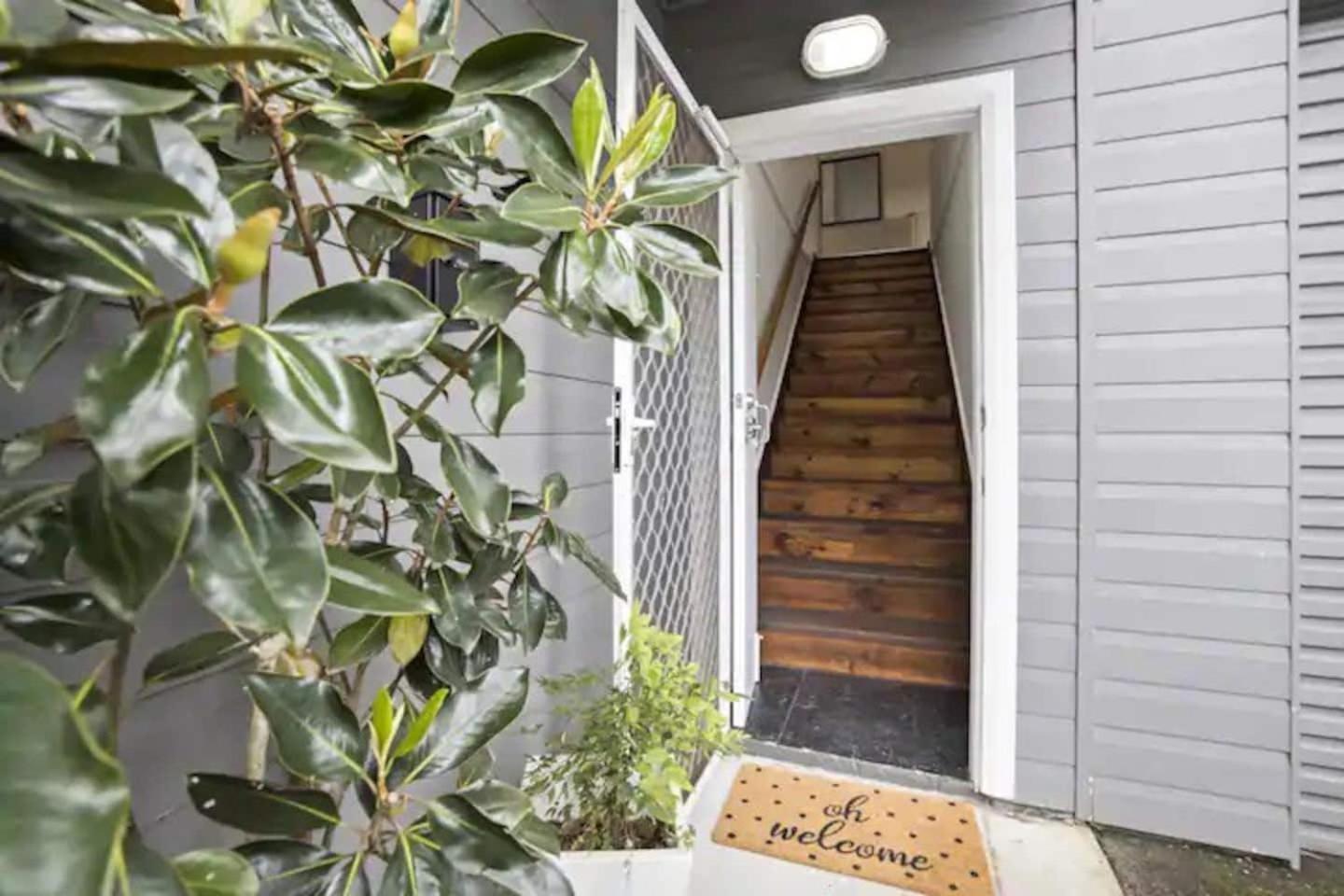 View Retreat Only 7 Minutes To Terrigal Kincumber